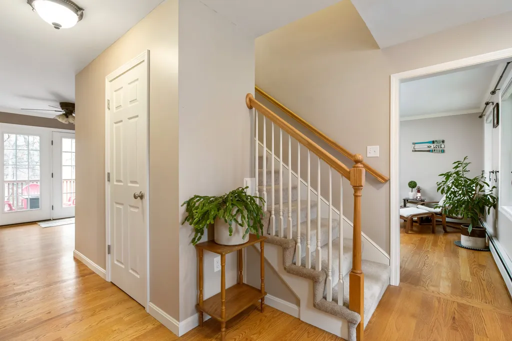 16 Trillium Lane Northwood NH 03261