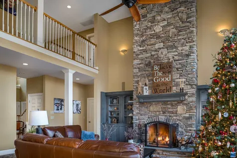 20 Doe Drive Eliot ME 03903-2050