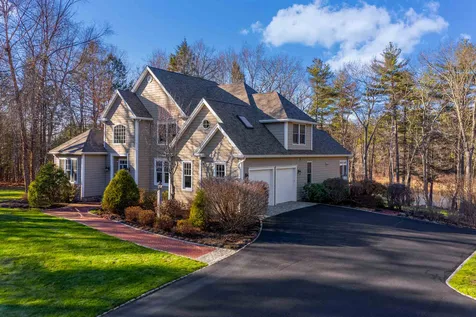 20 Doe Drive Eliot ME 03903-2050