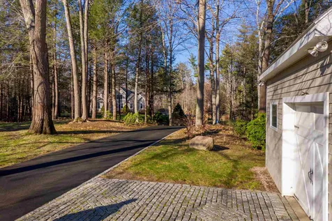 20 Doe Drive Eliot ME 03903-2050