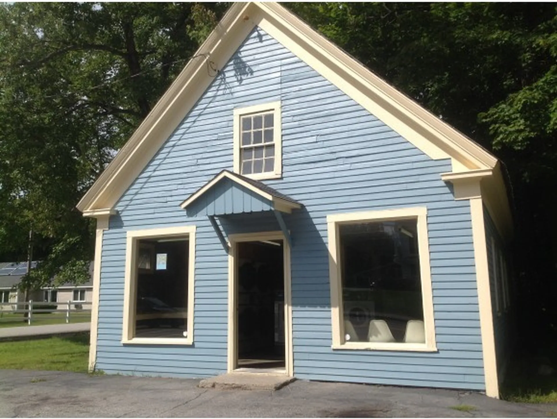 22 Moultonville Road Ossipee NH 03814