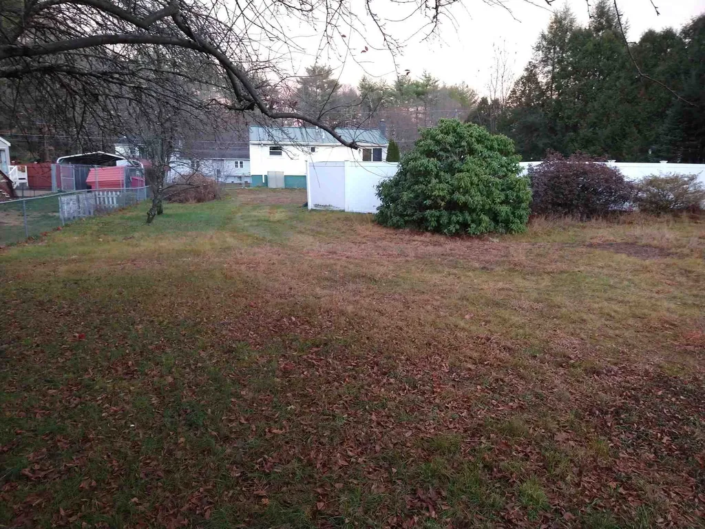 32 Riverlawn Avenue Rochester NH 03868