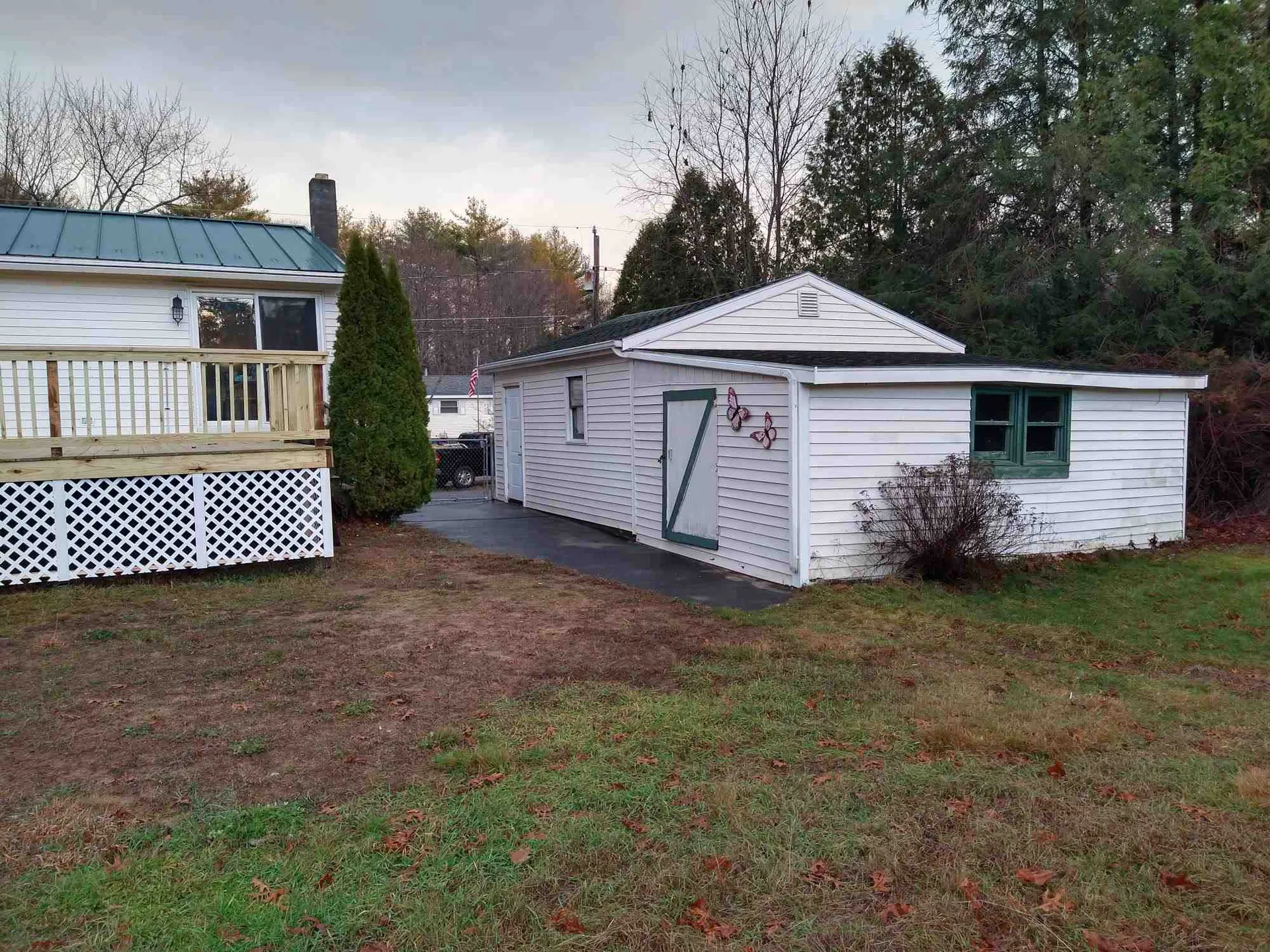 32 Riverlawn Avenue Rochester NH 03868