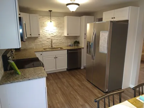 32 Riverlawn Avenue Rochester NH 03868