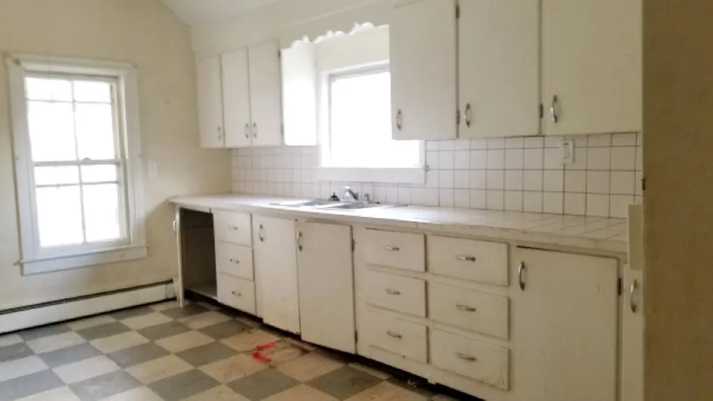 252 North Street Claremont NH 03473