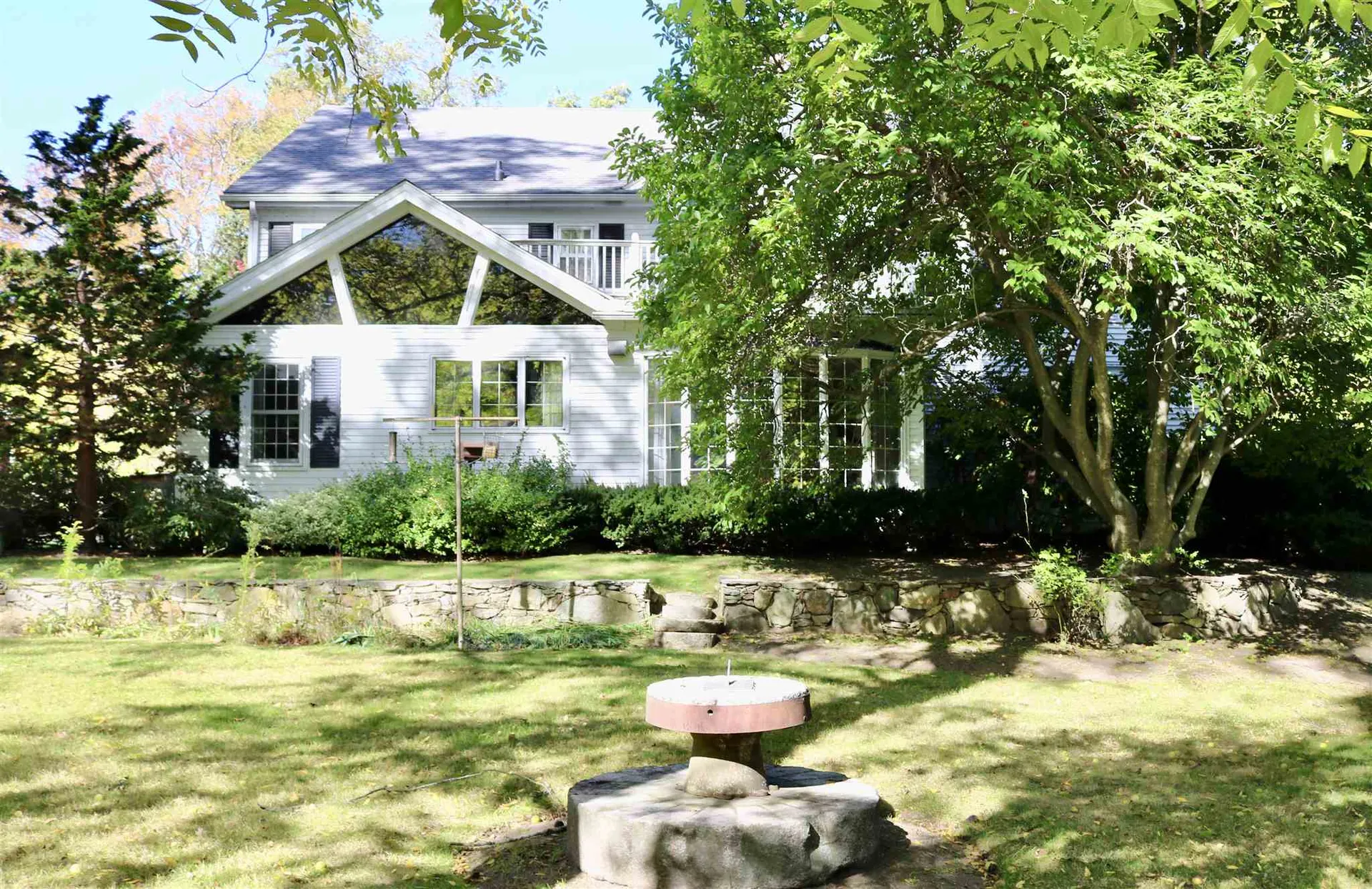 27 Kensington Road Hampton Falls NH 03844