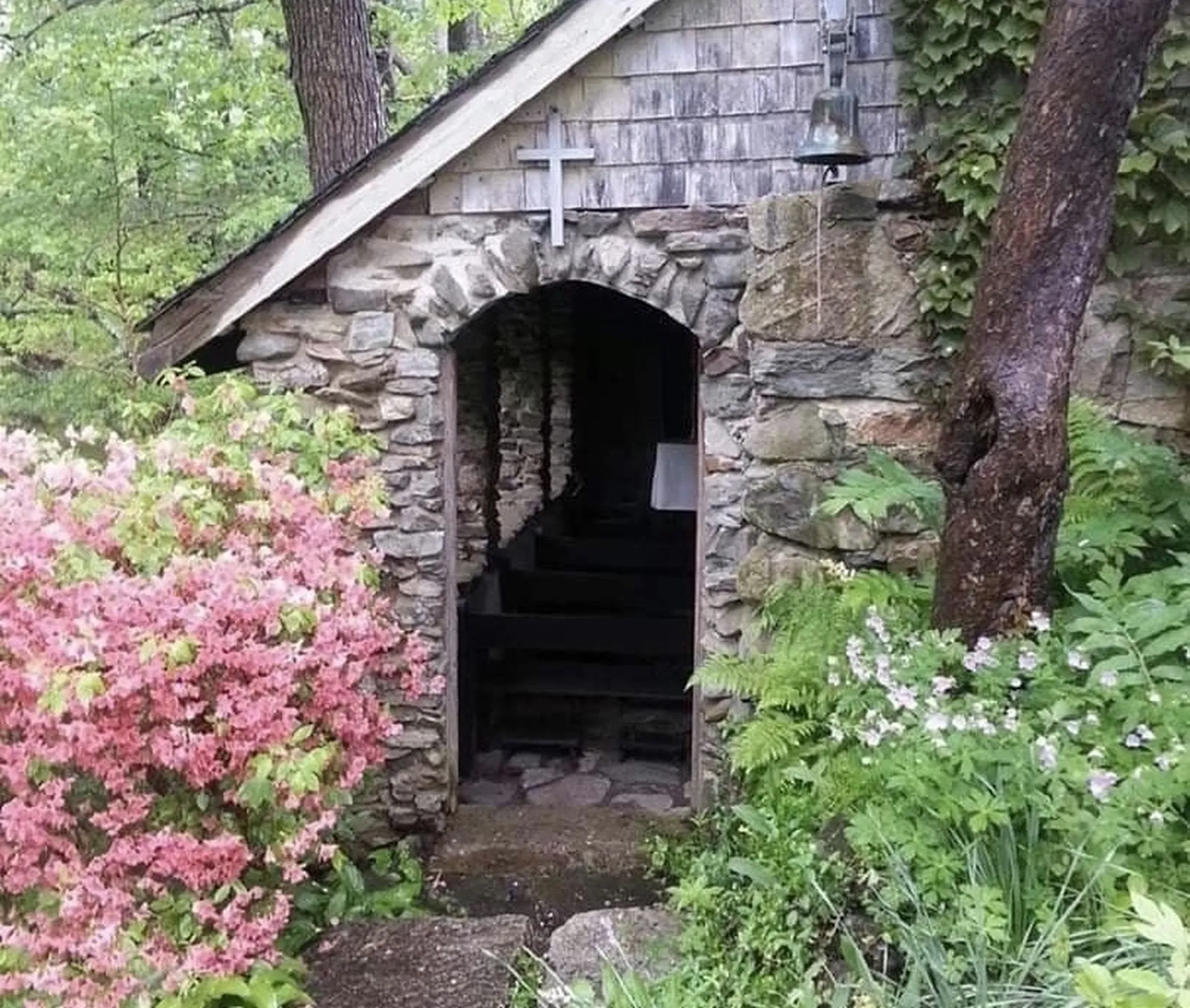 27 Kensington Road Hampton Falls NH 03844