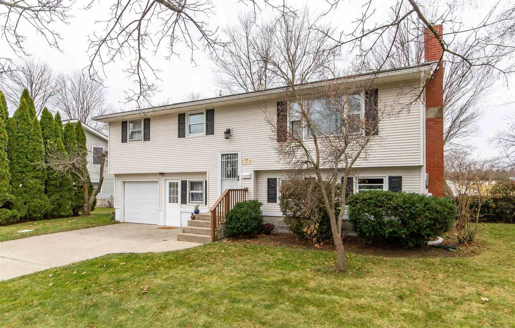 123 Sunset Drive Burlington VT 05408