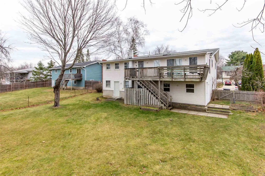 123 Sunset Drive Burlington VT 05408