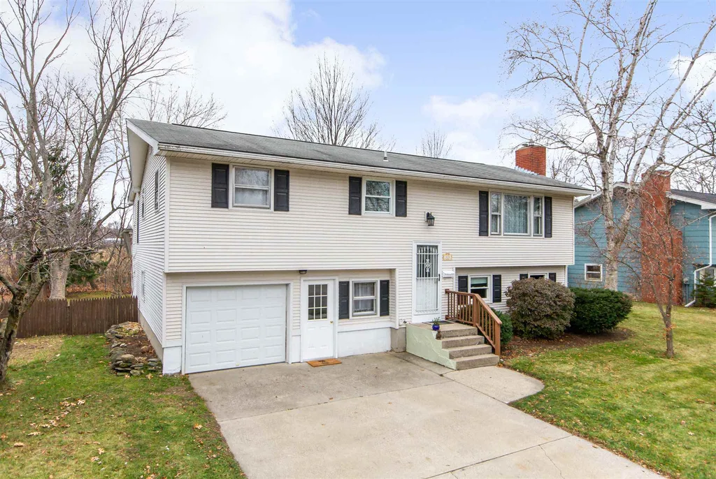 123 Sunset Drive Burlington VT 05408