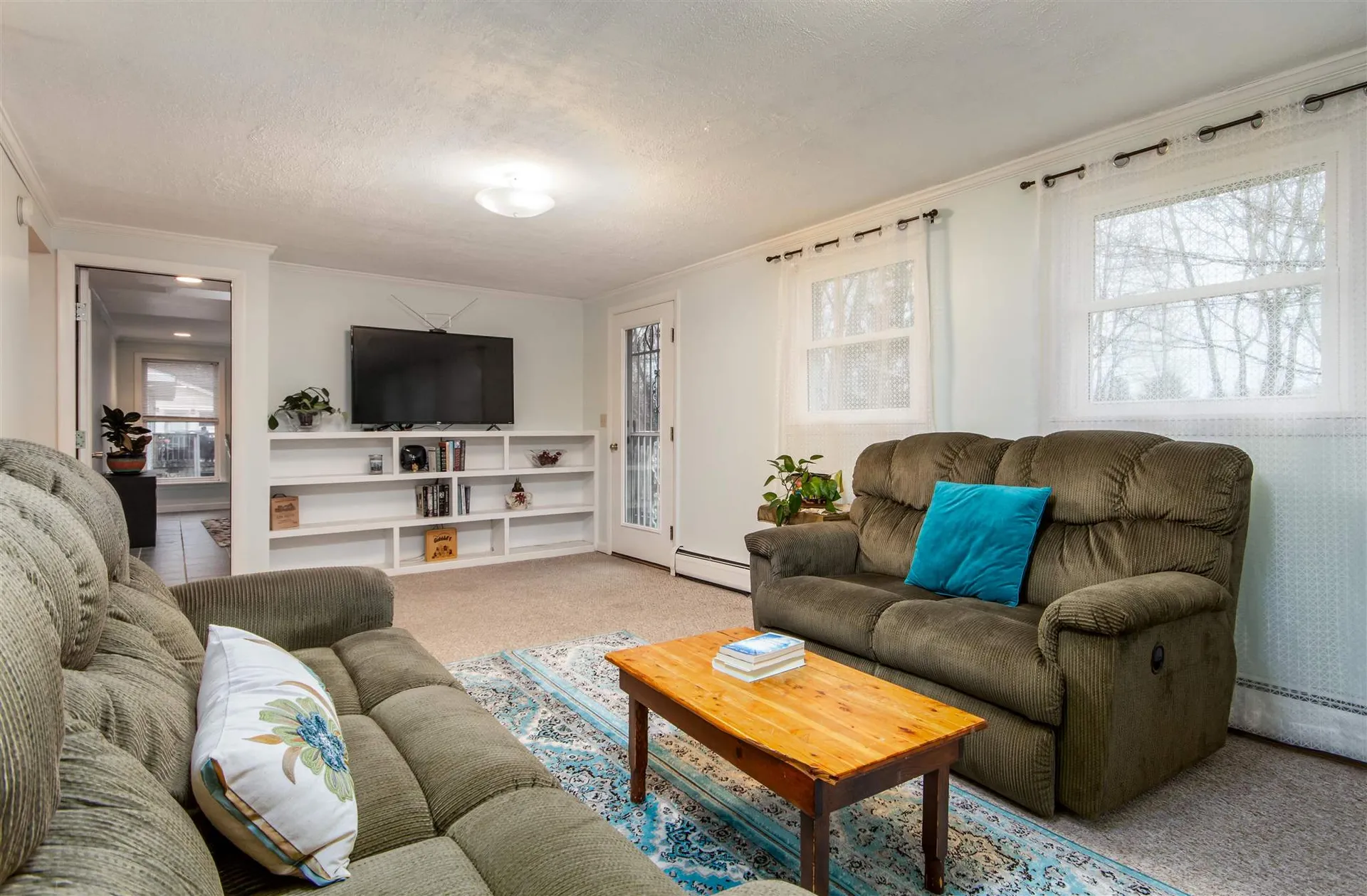 123 Sunset Drive Burlington VT 05408