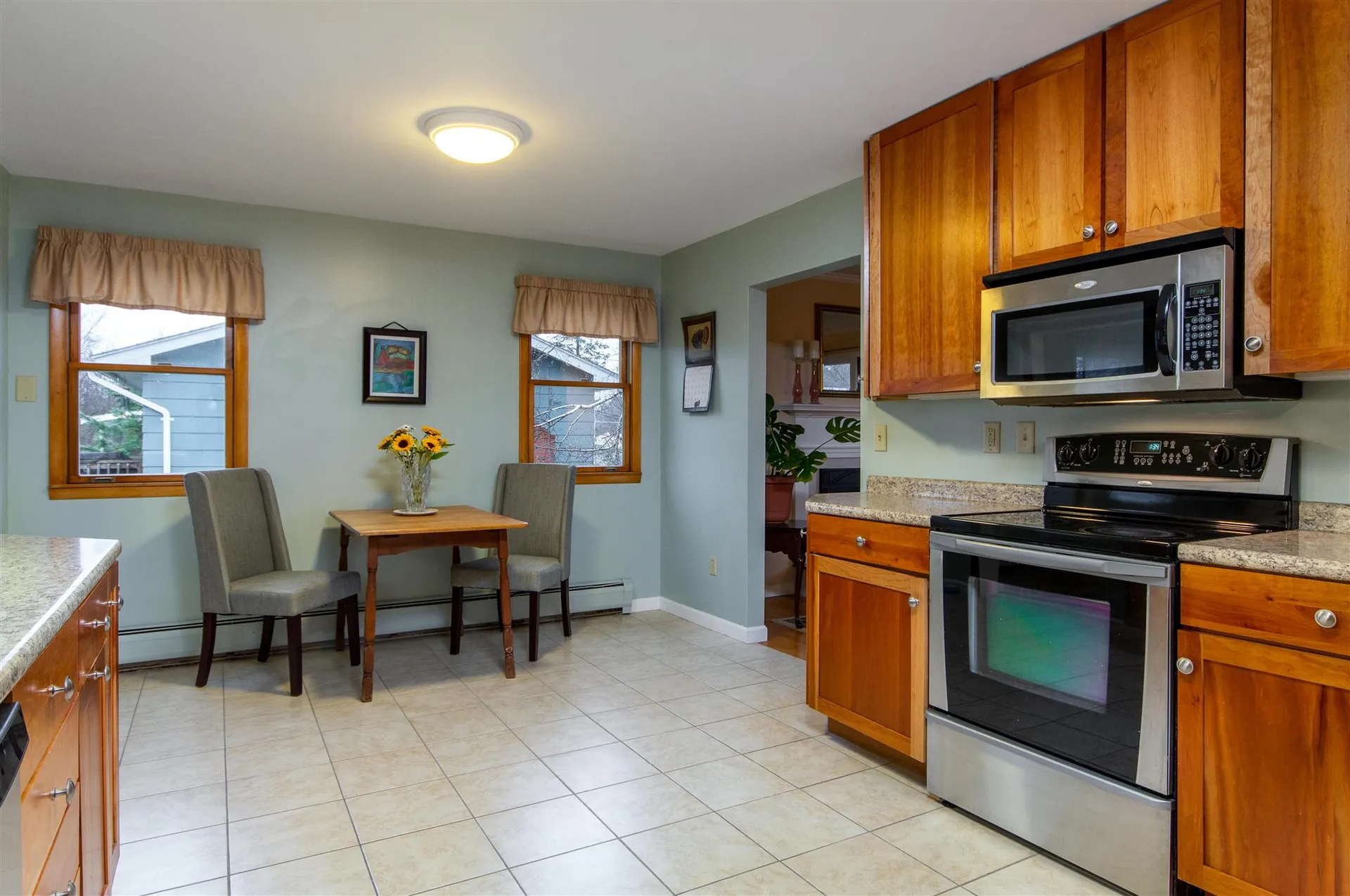 123 Sunset Drive Burlington VT 05408