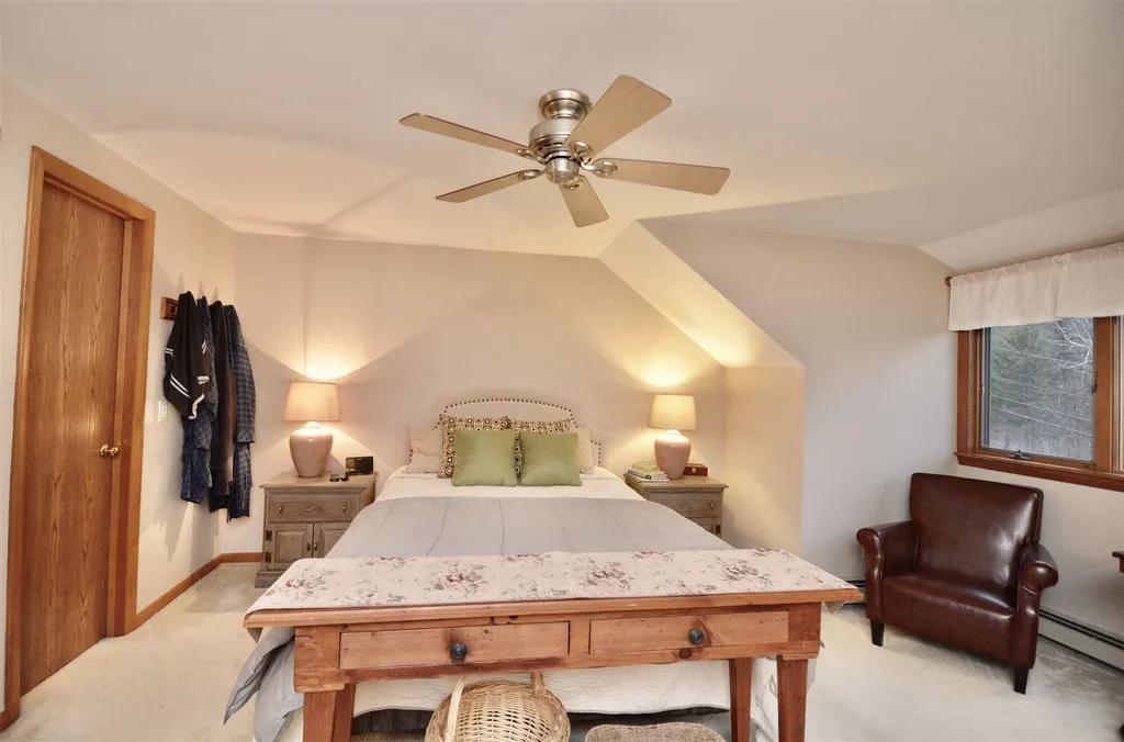 24 Niblick Lane Grantham NH 03753