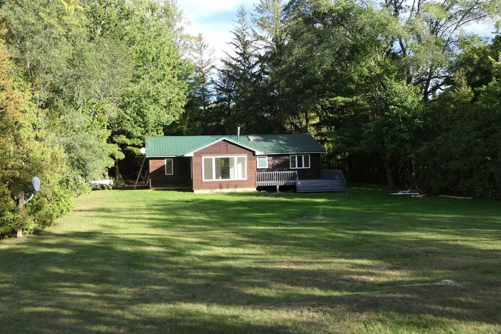 1340 Blockhouse Point Road North Hero VT 05474