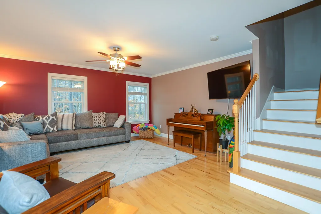145 Beauty Hill Road Barrington NH 03825