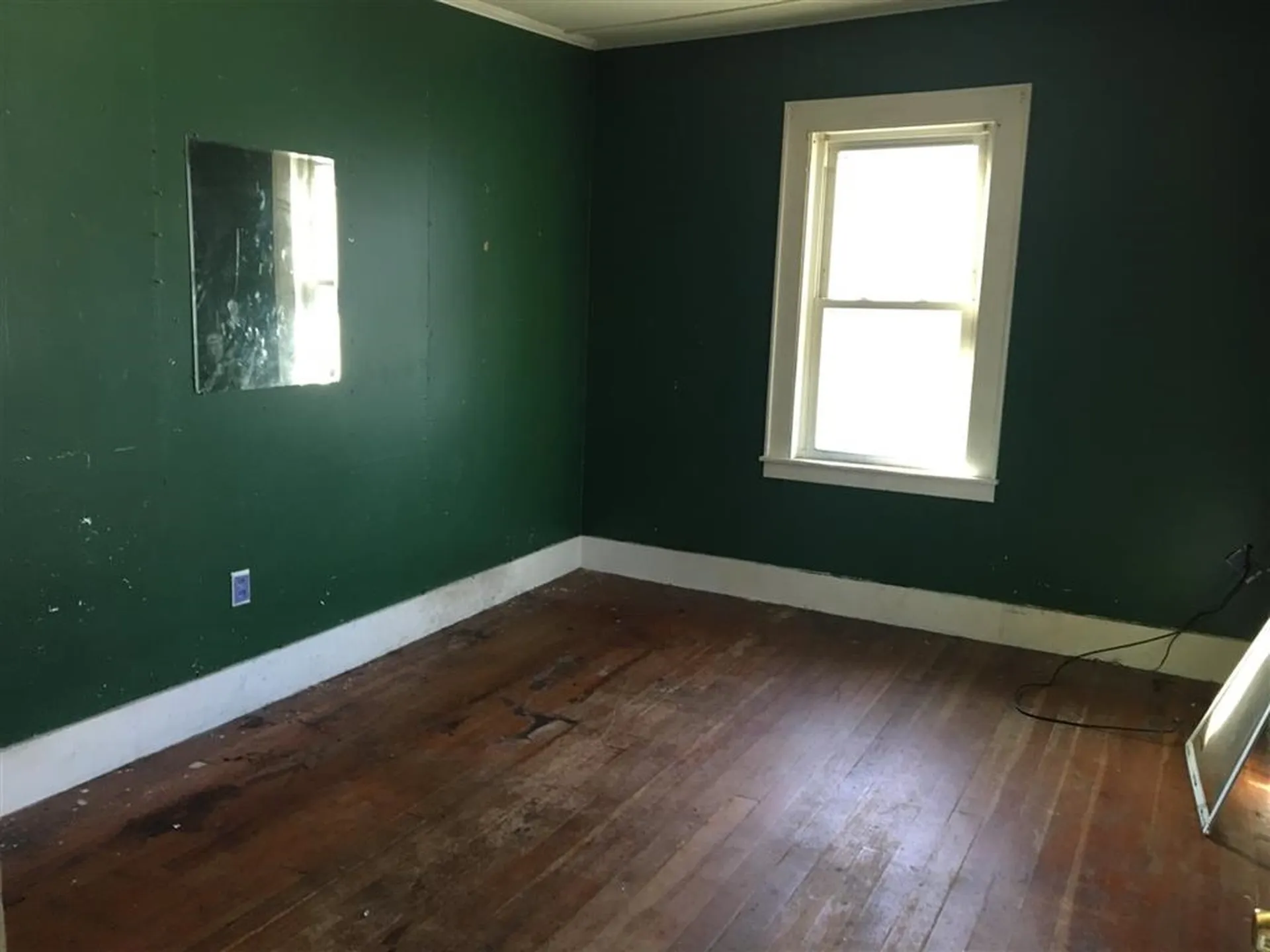 135 North Main Street Rochester NH 03867