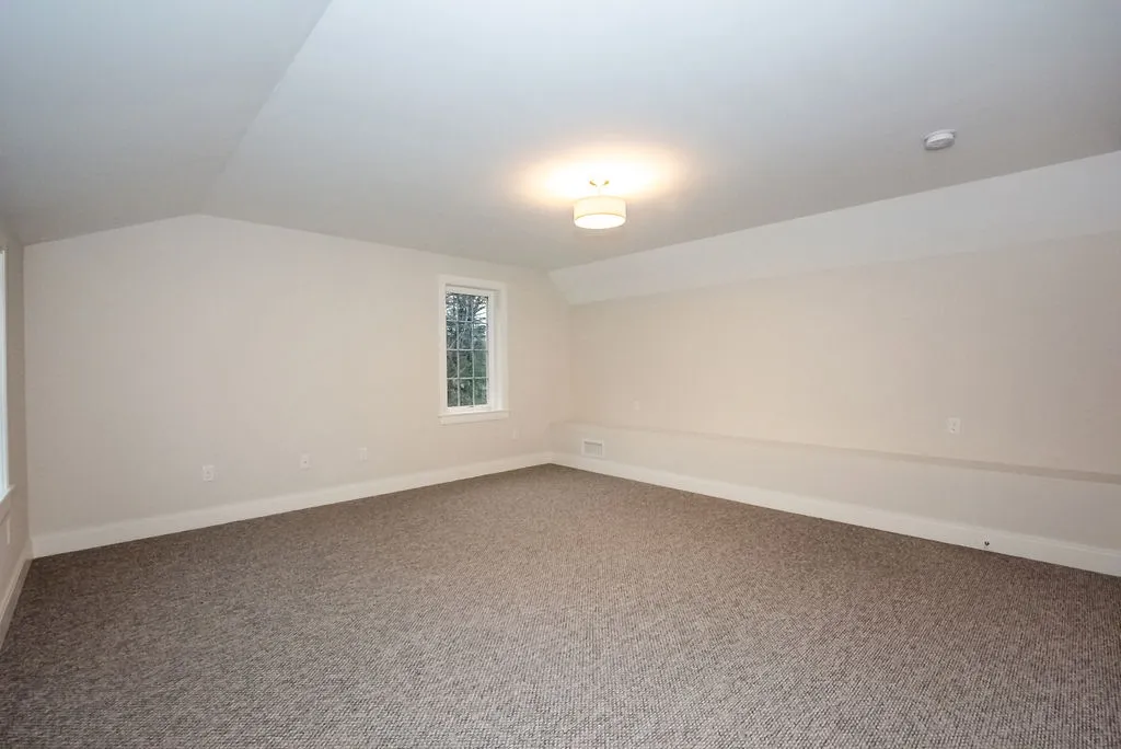 196 Watson Road Dover NH 03820