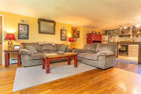 10 Anagance Lane Wolfeboro NH 03894