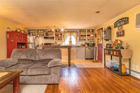 10 Anagance Lane Wolfeboro NH 03894