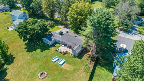 10 Anagance Lane Wolfeboro NH 03894