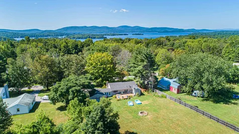 10 Anagance Lane Wolfeboro NH 03894