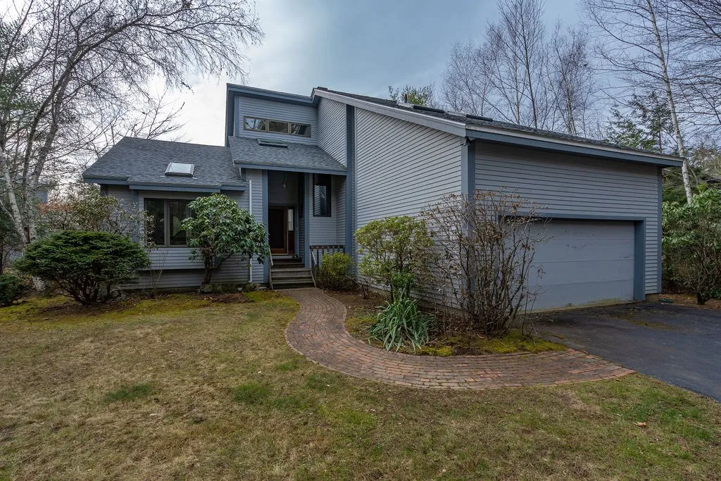 15 Harbourside Drive Moultonborough NH 03254