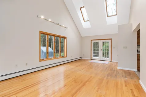 93 Birch Road Chester NH 03036