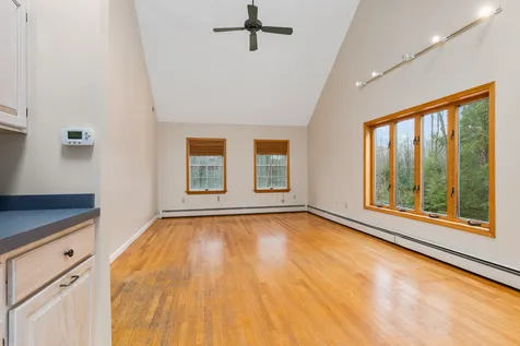 93 Birch Road Chester NH 03036