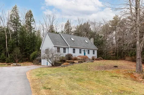 93 Birch Road Chester NH 03036