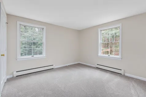 93 Birch Road Chester NH 03036