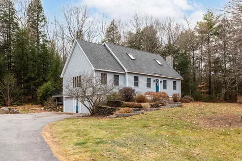 93 Birch Road Chester NH 03036