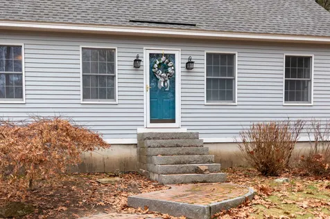 93 Birch Road Chester NH 03036