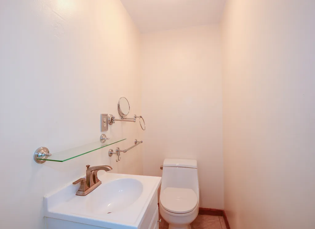 777 Middle Road Portsmouth NH 03801