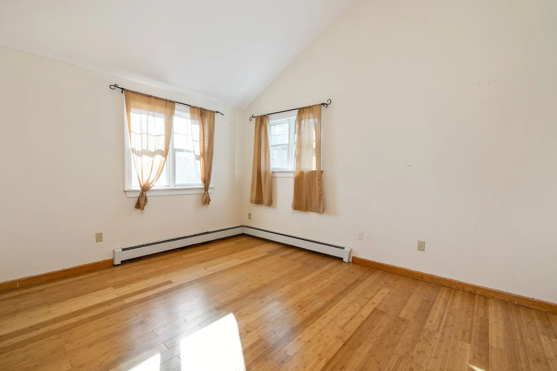 32 Quarterdeck Lane New Castle NH 03854