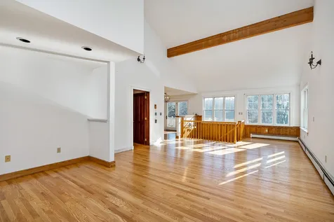 32 Quarterdeck Lane New Castle NH 03854