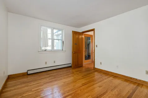 32 Quarterdeck Lane New Castle NH 03854