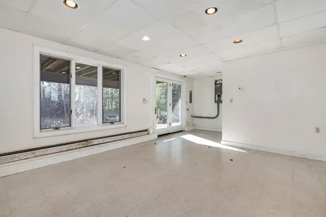 32 Quarterdeck Lane New Castle NH 03854