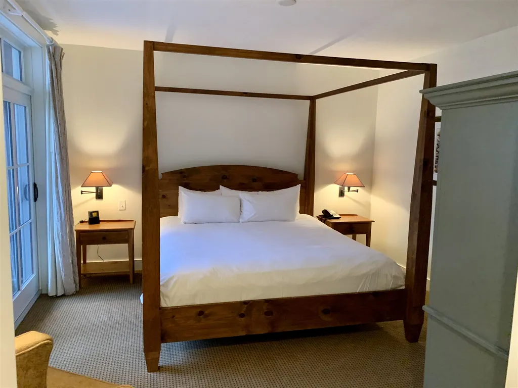 102 Forest 209 / Iii Drive Warren VT 05674