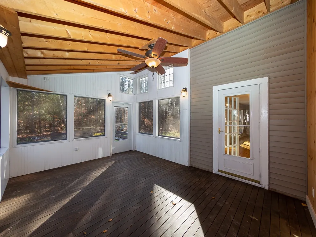 5 Lee Hill Road Lee NH 03861
