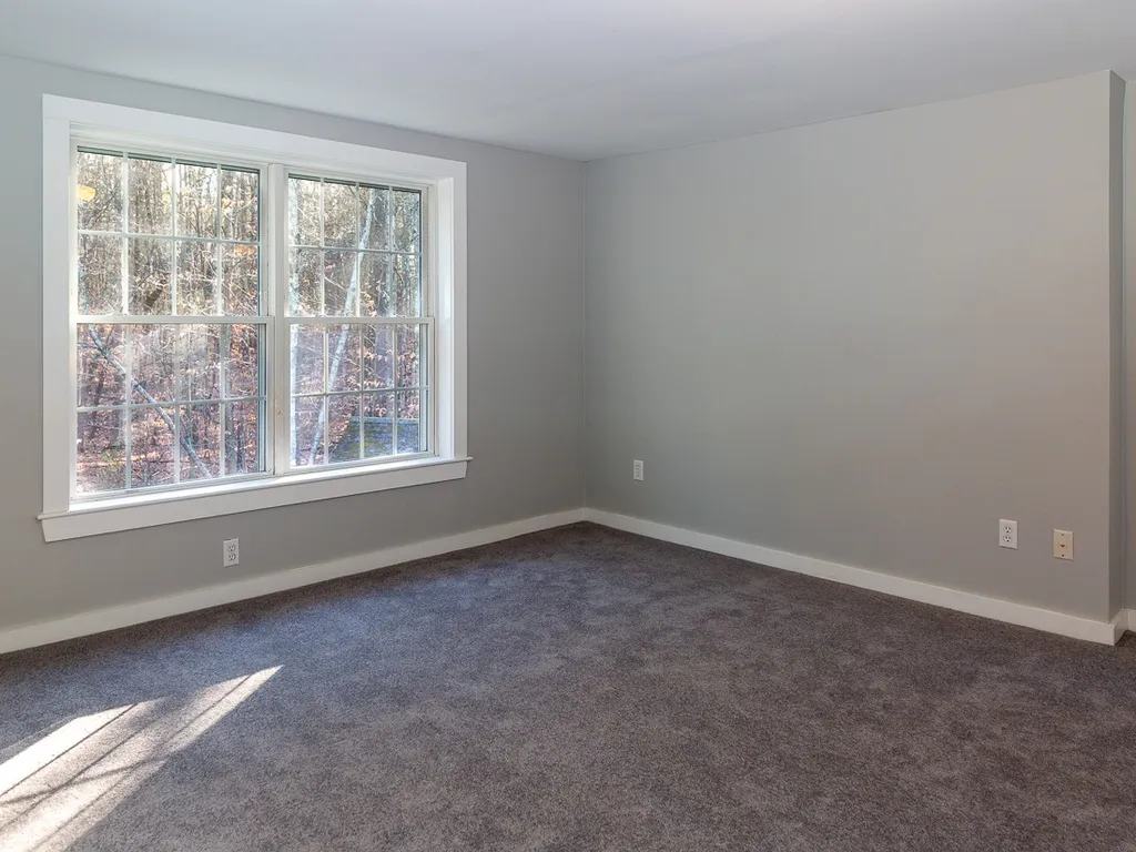5 Lee Hill Road Lee NH 03861