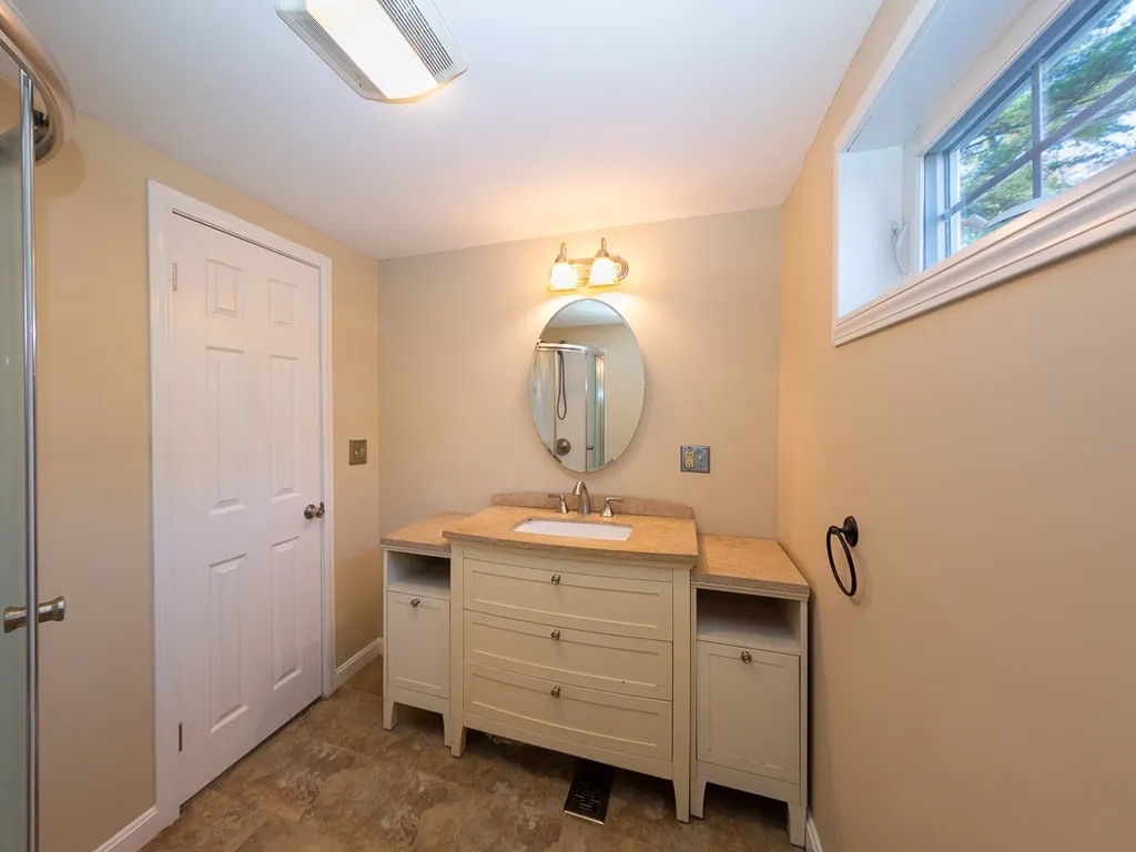 5 Lee Hill Road Lee NH 03861