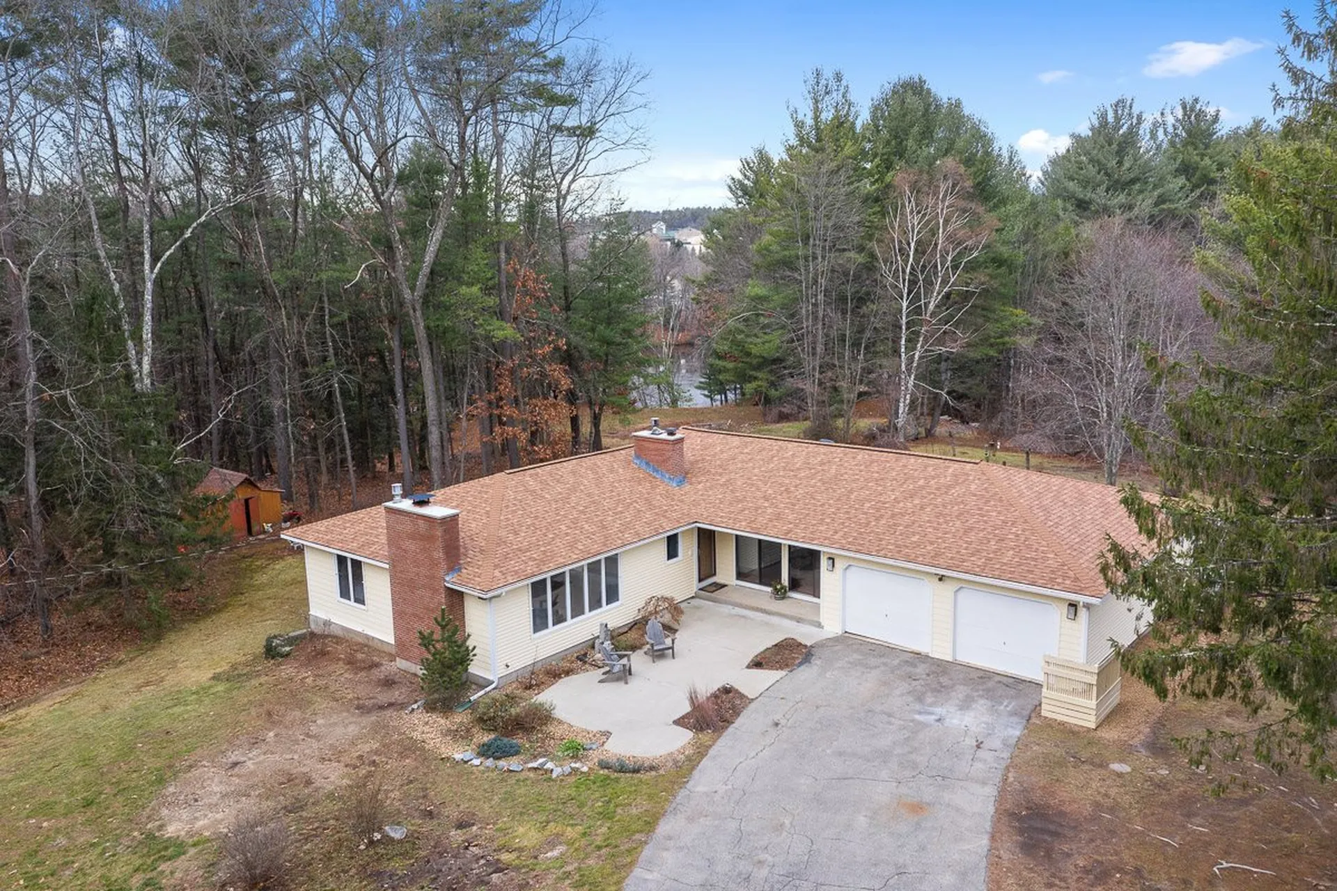 23 Fairway Drive Hudson NH 03051
