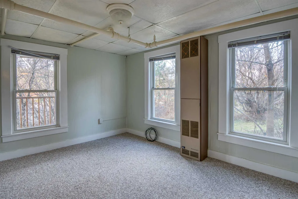 40 Savageville Road Lisbon NH 03585