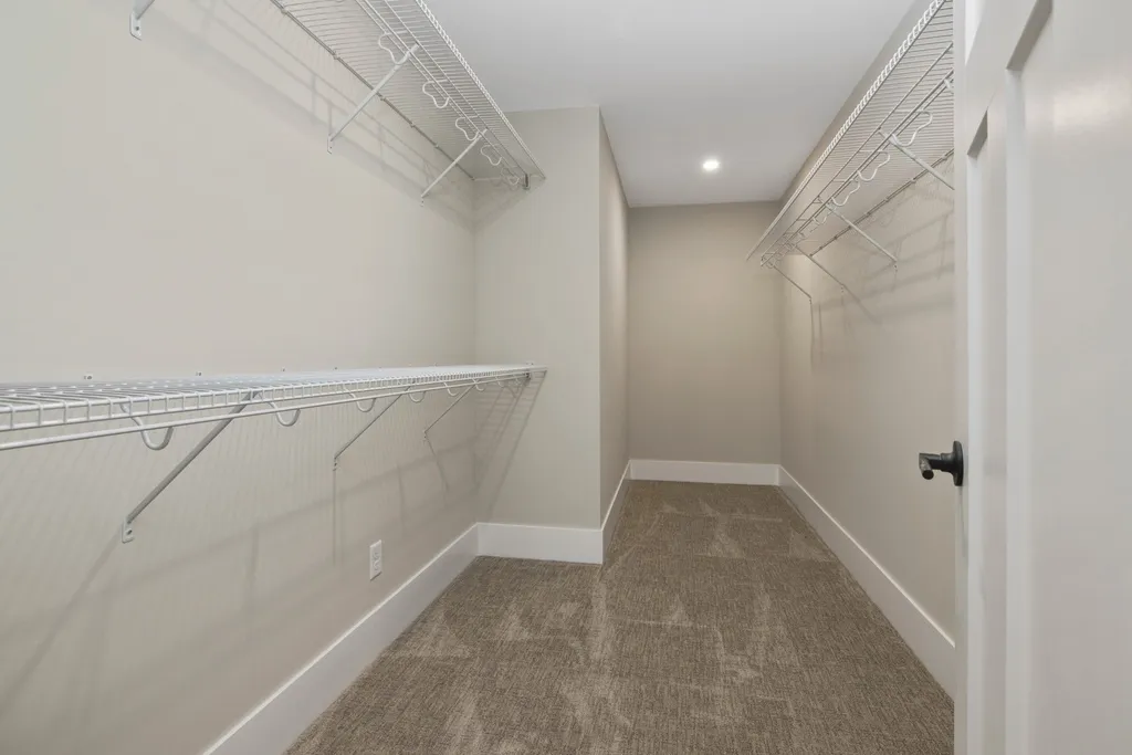 67 Madison Street Portsmouth NH 03801