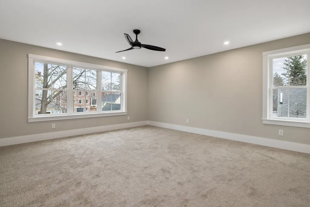 67 Madison Street Portsmouth NH 03801