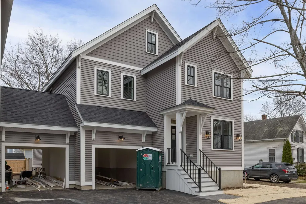 67 Madison Street Portsmouth NH 03801