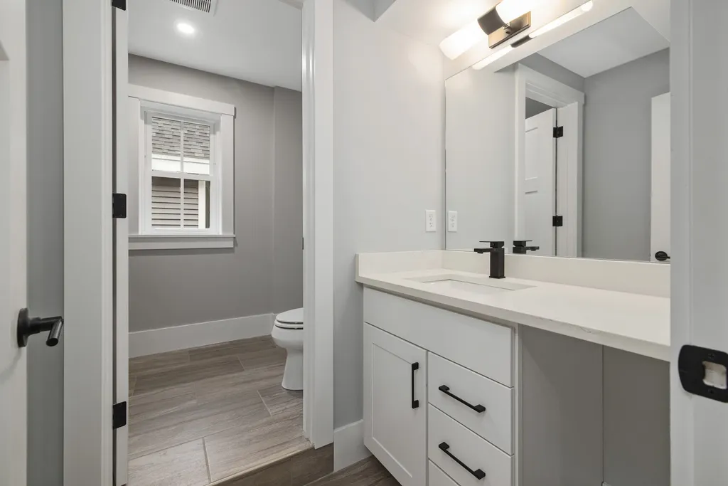 67 Madison Street Portsmouth NH 03801