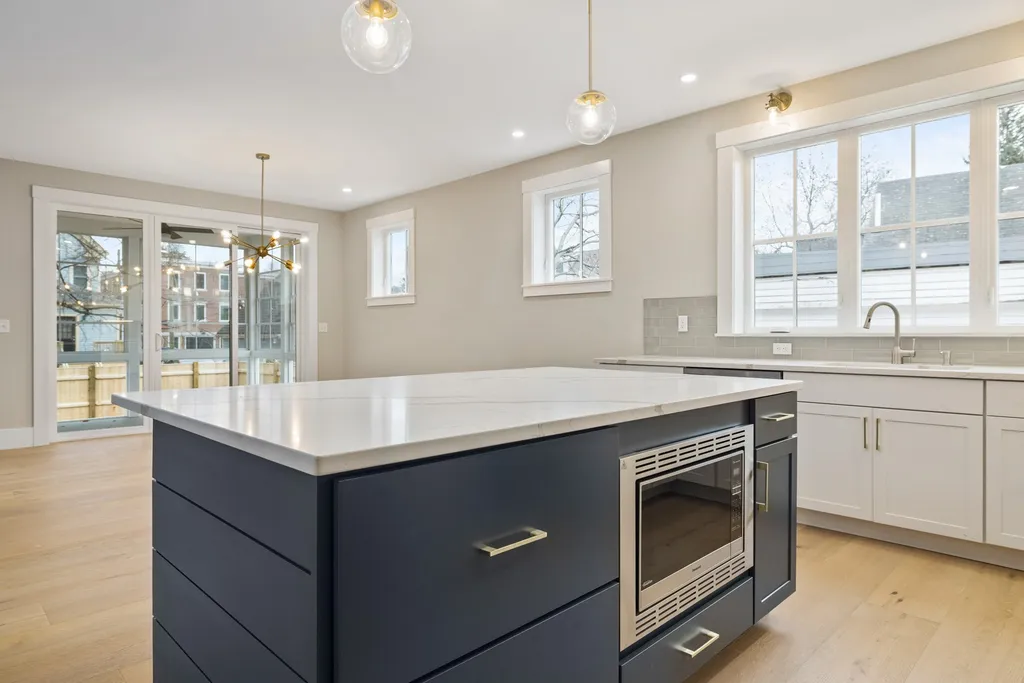 67 Madison Street Portsmouth NH 03801