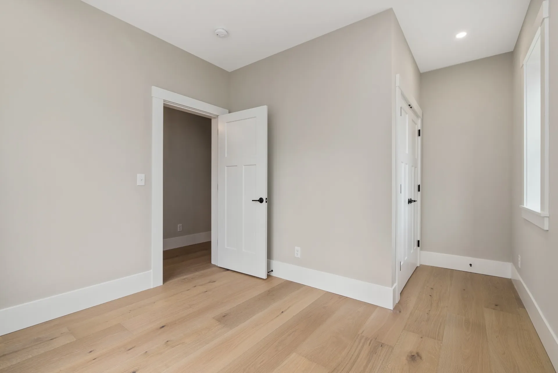 67 Madison Street Portsmouth NH 03801