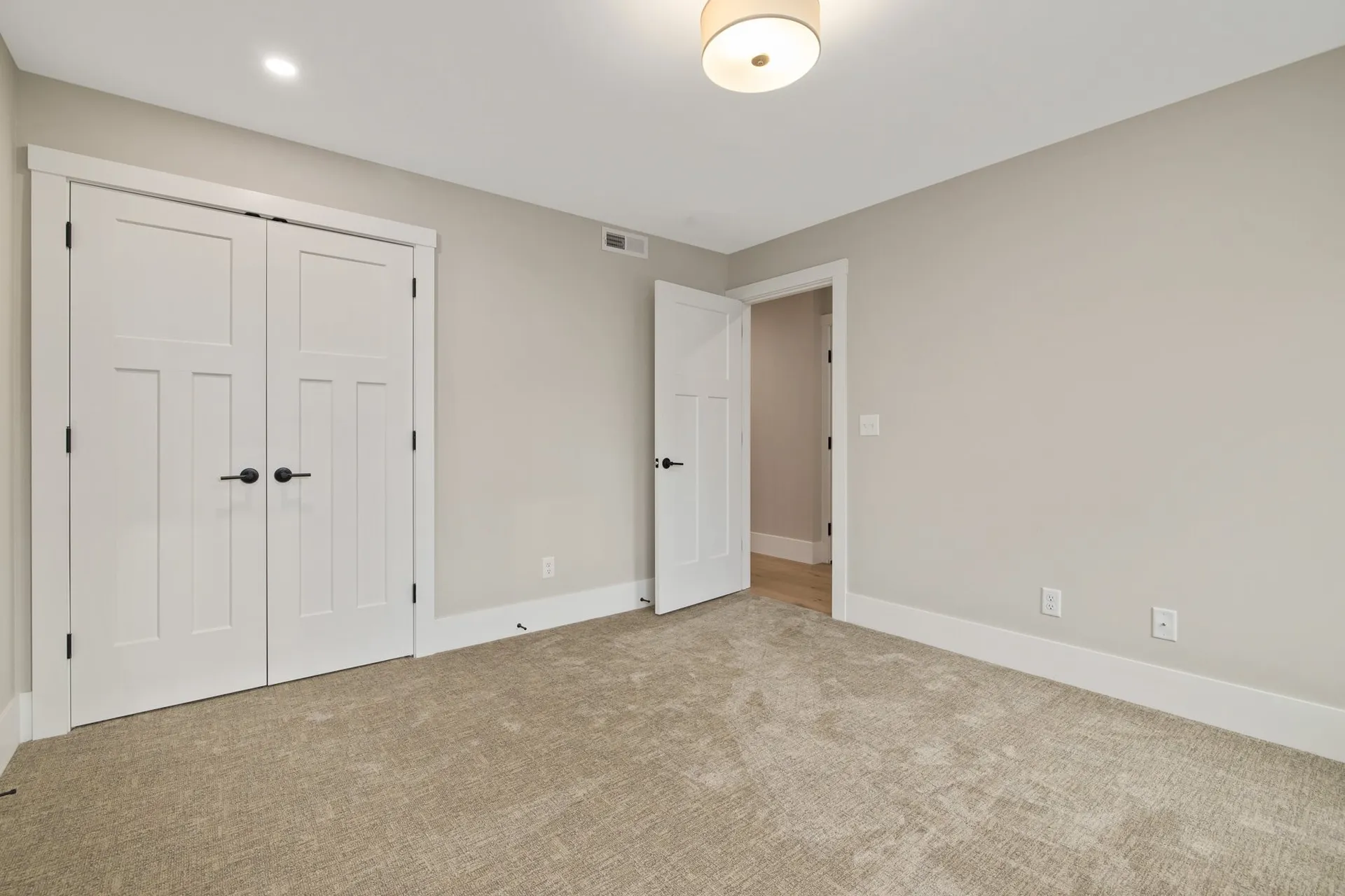 67 Madison Street Portsmouth NH 03801